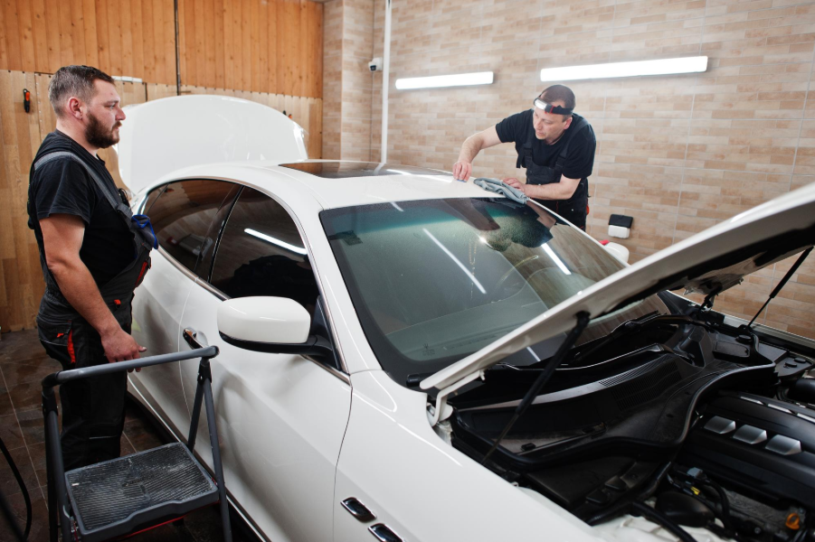 Alt tag: Ceramic window tint